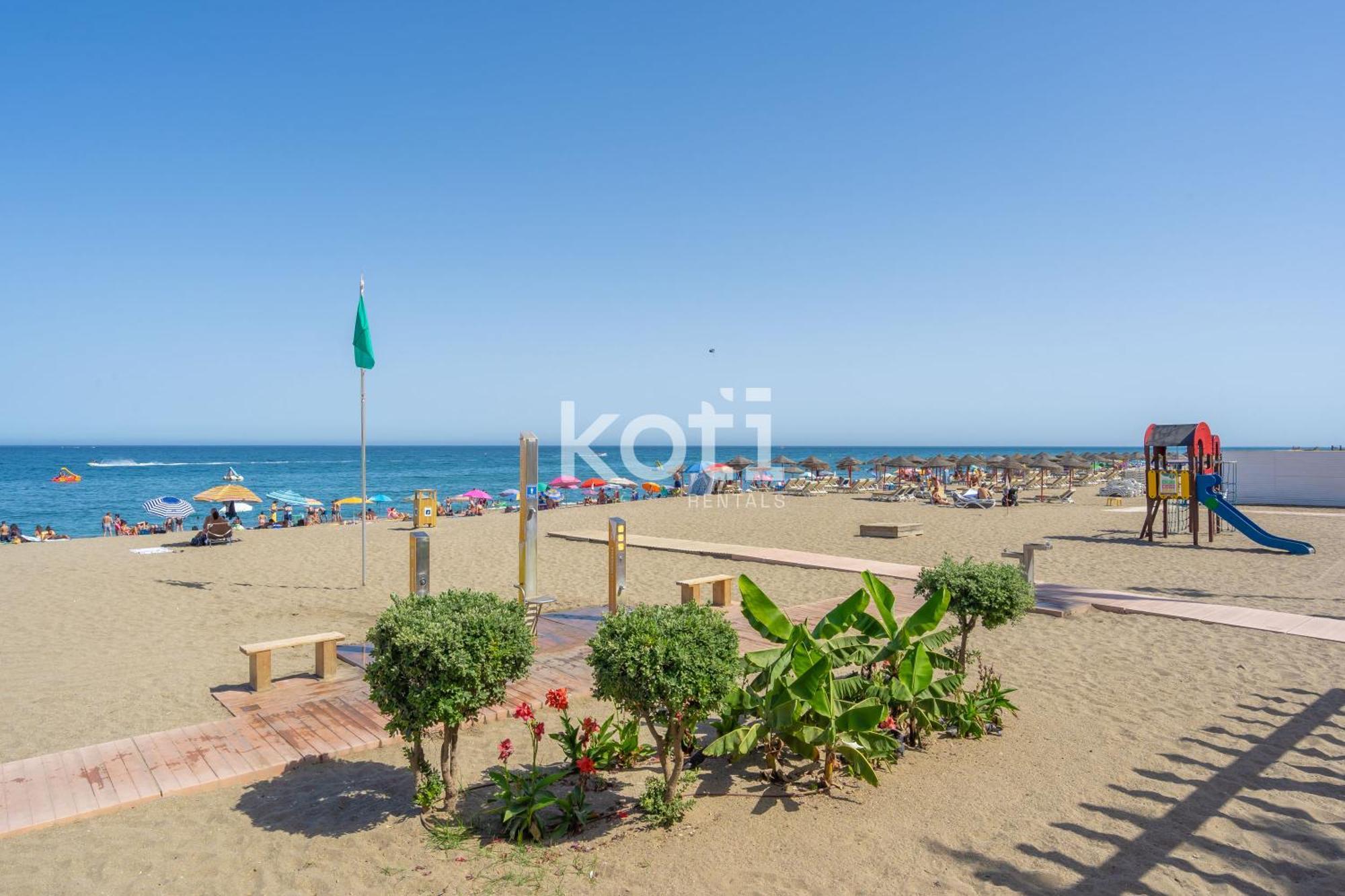 Koti Rentals - Atico Gamycol Fuengirola Esterno foto