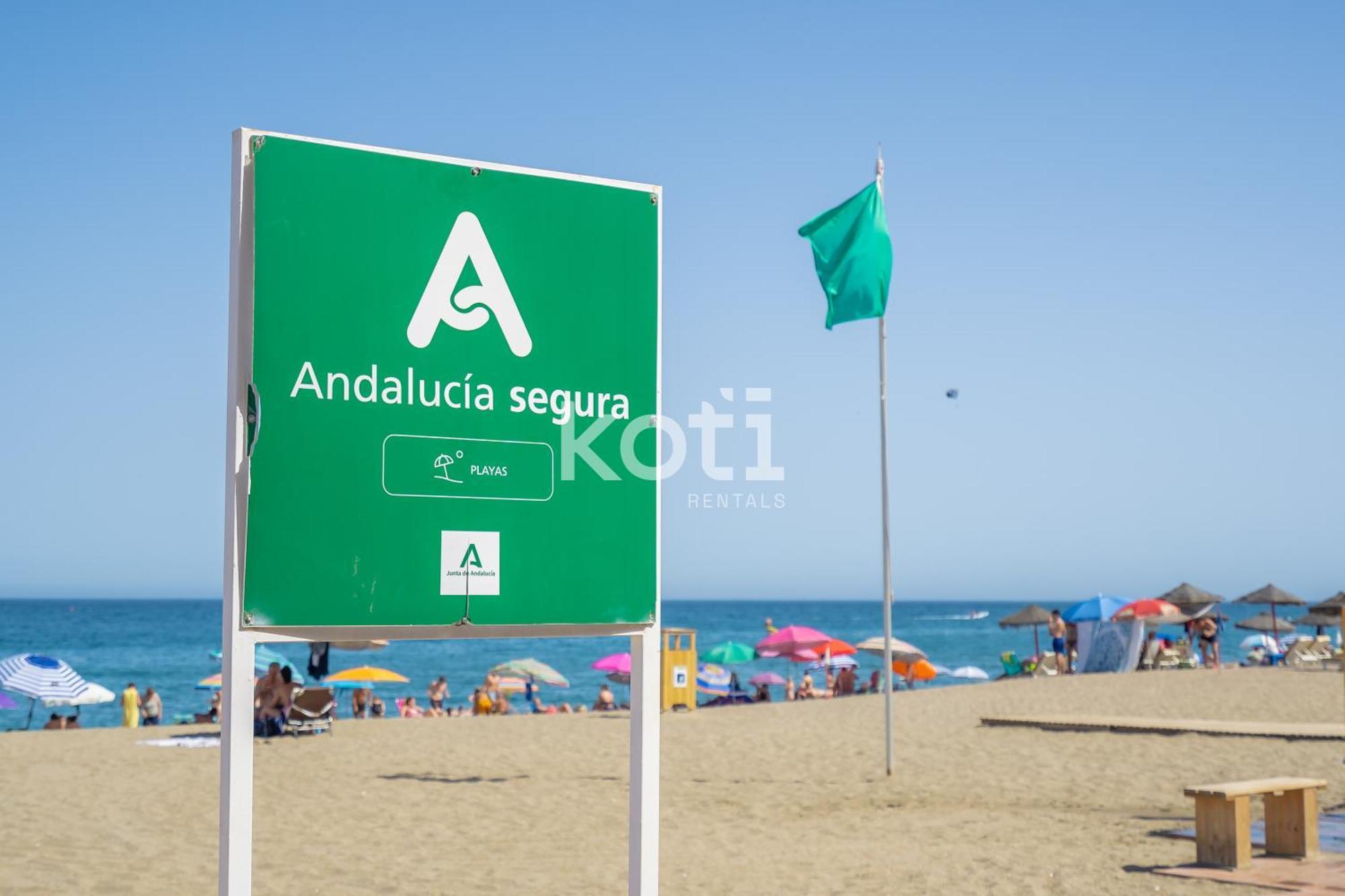 Koti Rentals - Atico Gamycol Fuengirola Esterno foto
