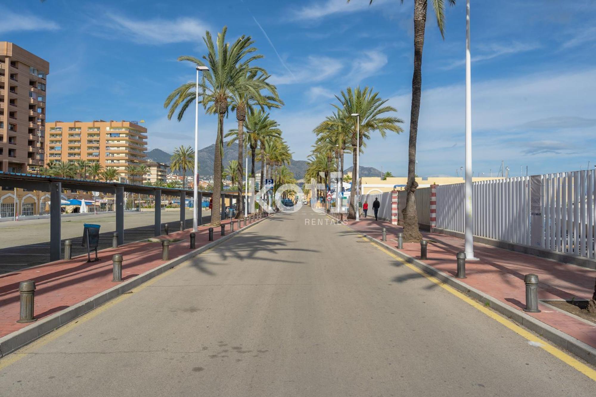 Koti Rentals - Atico Gamycol Fuengirola Esterno foto