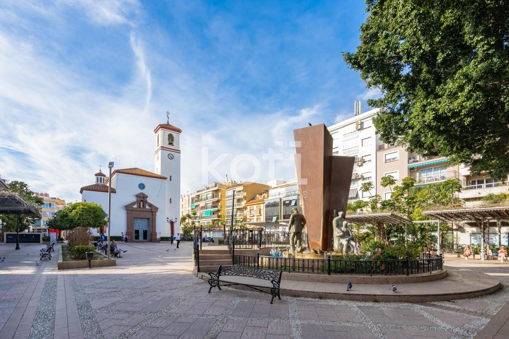 Koti Rentals - Atico Gamycol Fuengirola Esterno foto