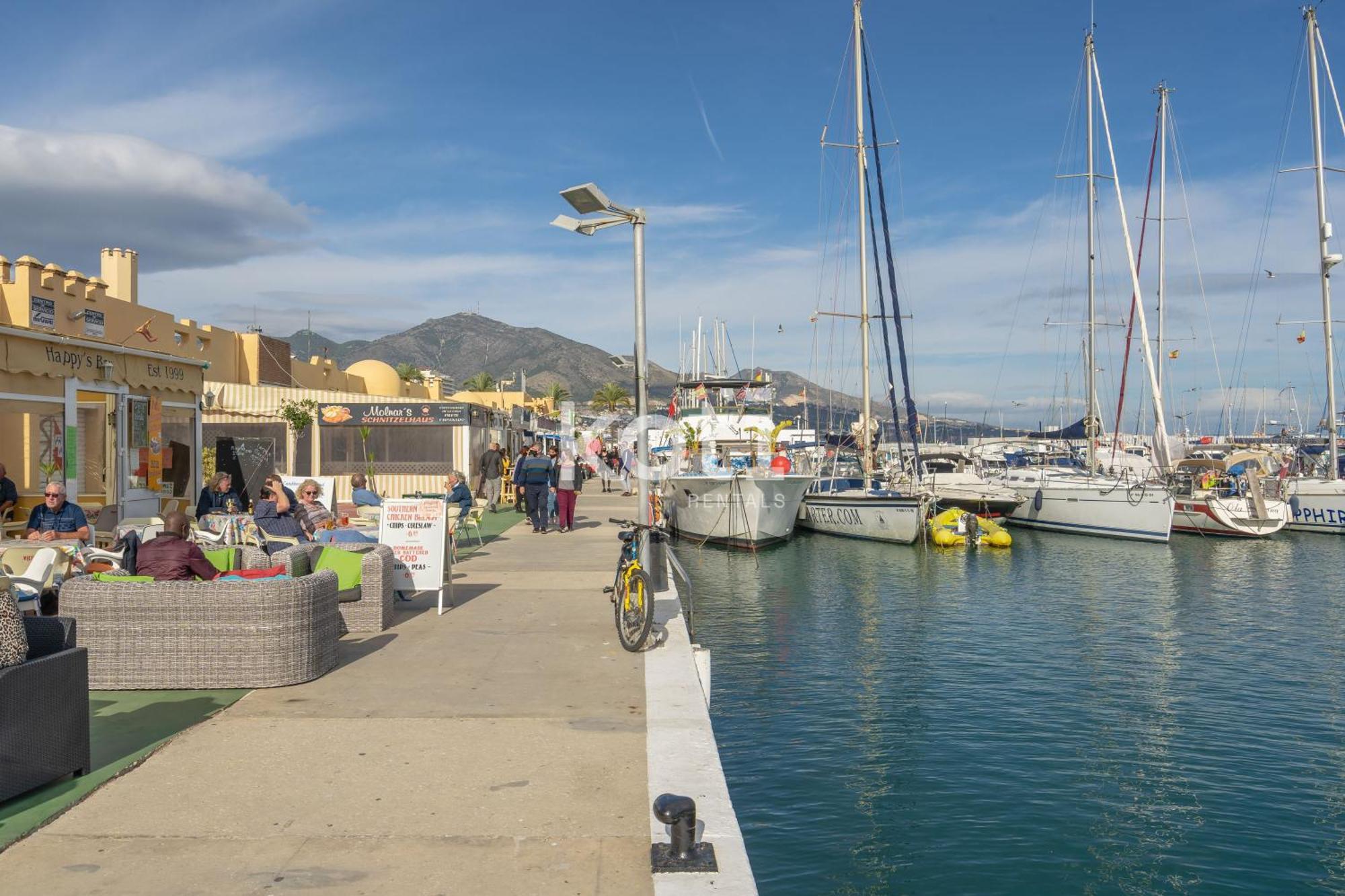Koti Rentals - Atico Gamycol Fuengirola Esterno foto